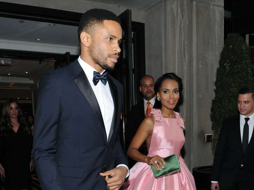 Depuis 2013, Nnamdi Asomugha est marié à l’actrice Kerry Washington. Le couple, qui a deux enfants ensemble, mène une vie discrète, loin des projecteurs.
