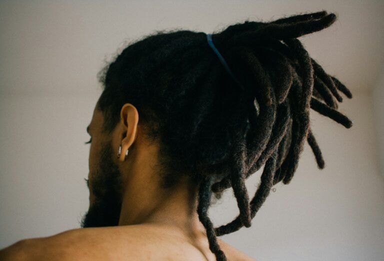 man with dreadlocks - histoire des dreadlocks